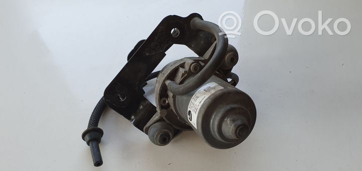 Opel Mokka Vacuum pump 