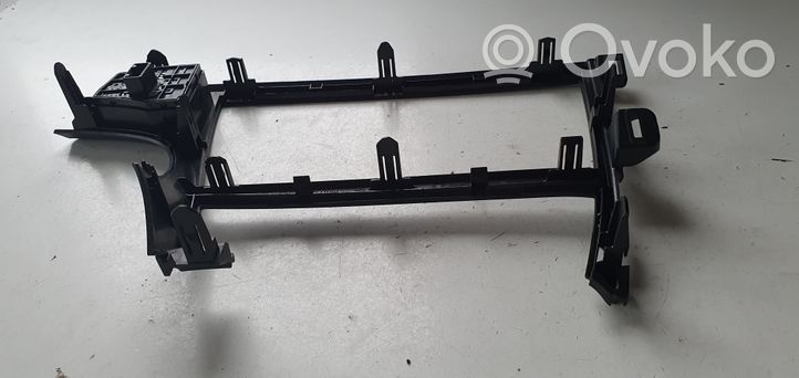 Toyota Auris E180 Dash center speaker trim cover 