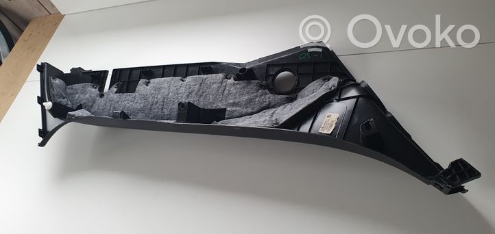 Hyundai i30 Rivestimento inferiore laterale del sedile posteriore 