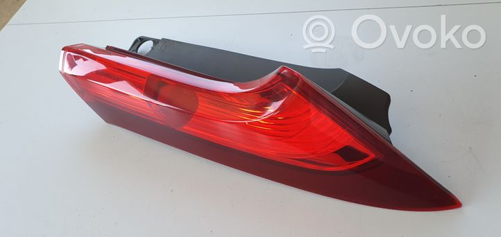 Honda CR-V Lampy tylnej klapy bagażnika 