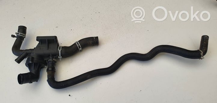 Nissan X-Trail T32 Thermostat housing 