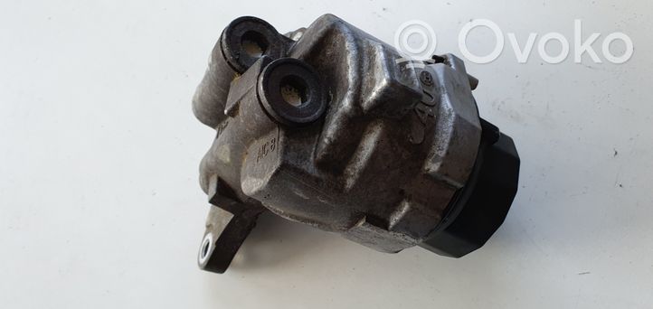 Toyota Auris E180 Support de filtre à huile 