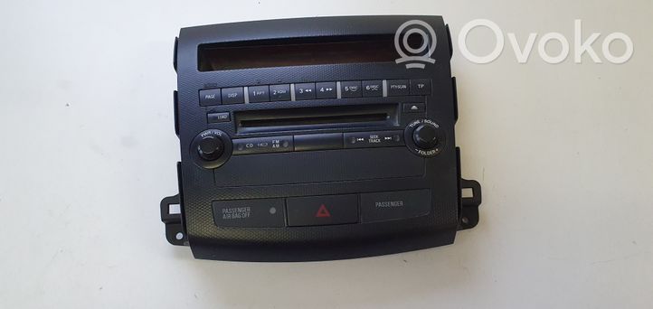 Mitsubishi Outlander Unidad delantera de radio/CD/DVD/GPS 