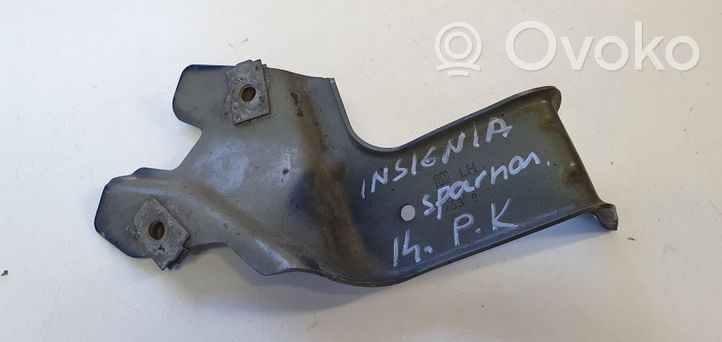 Opel Insignia A Fender mounting bracket 