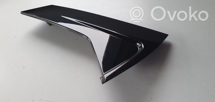 Renault Captur Rivestimento modanatura del vetro della portiera posteriore 