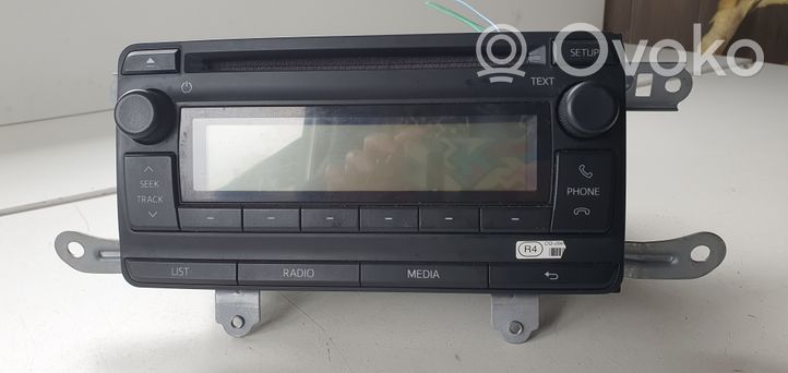 Toyota Avensis T270 Radio/CD/DVD/GPS-pääyksikkö 