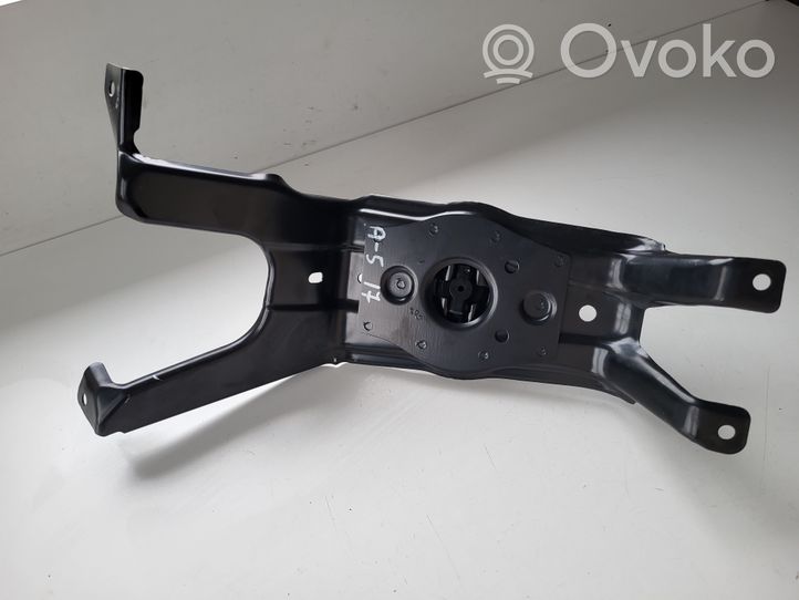 Audi A5 Spare wheel mounting bracket 