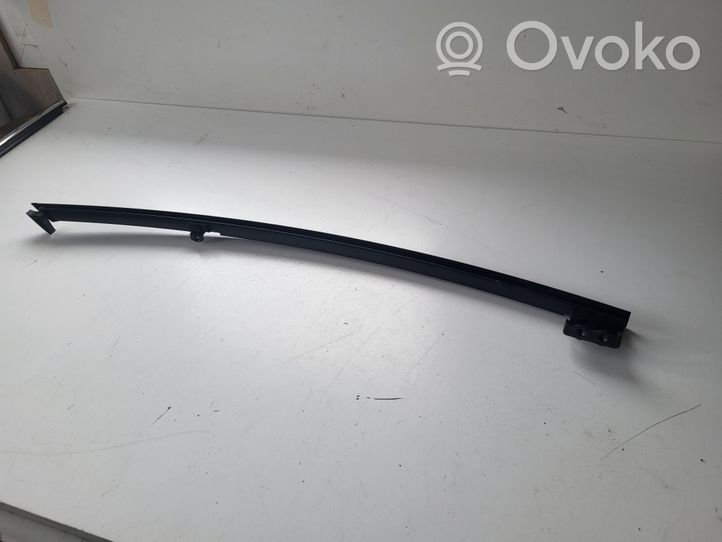 Toyota Avensis T270 Rail de pare-brise de porte avant 