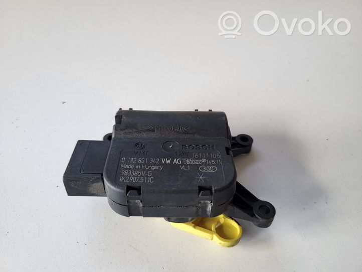 Volkswagen PASSAT B7 Motor/activador trampilla del aire acondicionado (A/C) 