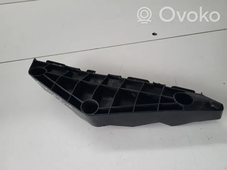 Toyota Avensis T270 Support de montage de pare-chocs avant 