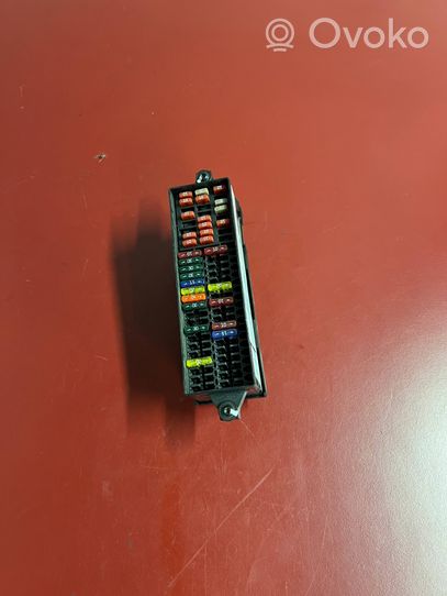 Volkswagen PASSAT B8 USA Fuse box set 