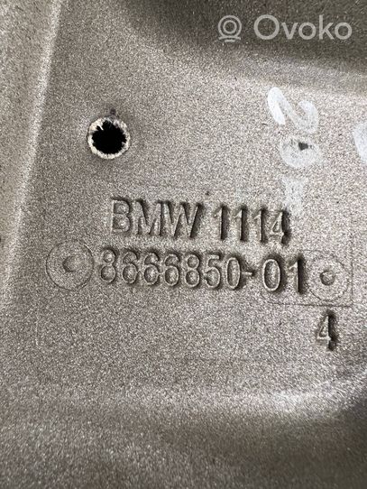 BMW X3 G01 Heat shield in engine bay 8666850