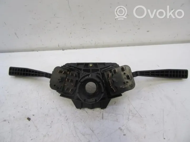 Opel Corsa A Commodo d'essuie-glace 7838196