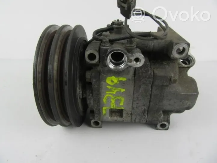 Mazda 323 Compresseur de climatisation C10061K00