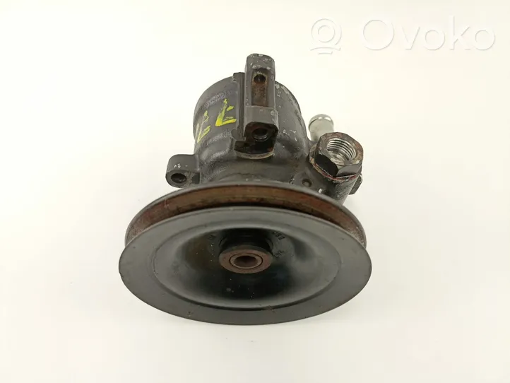 Opel Calibra Ohjaustehostimen pumppu 93175548