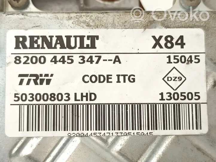 Renault Megane II Pompa wspomagania układu kierowniczego 8200445347
