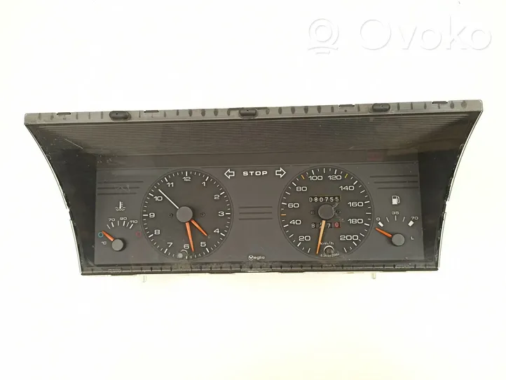 Peugeot 405 Compteur de vitesse tableau de bord 9610112780