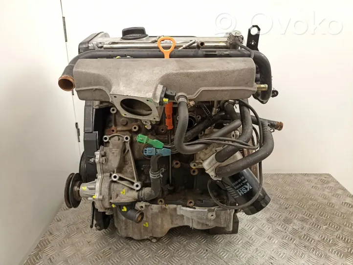 Audi A4 S4 B5 8D Motor AEB