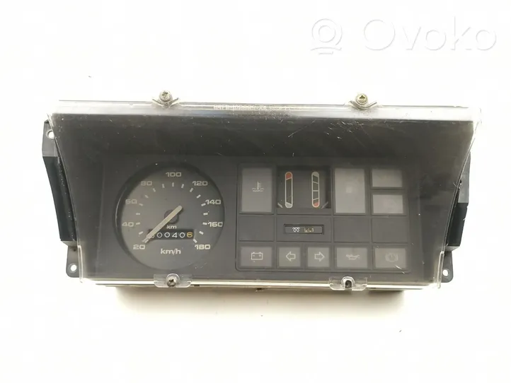 Ford Fiesta Compteur de vitesse tableau de bord 84FB10848AB