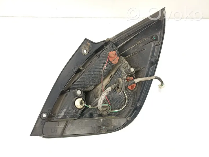 KIA Rio Lampa tylna 924011G210