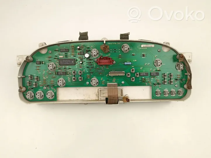 Chrysler Voyager Tachimetro (quadro strumenti) P04685629