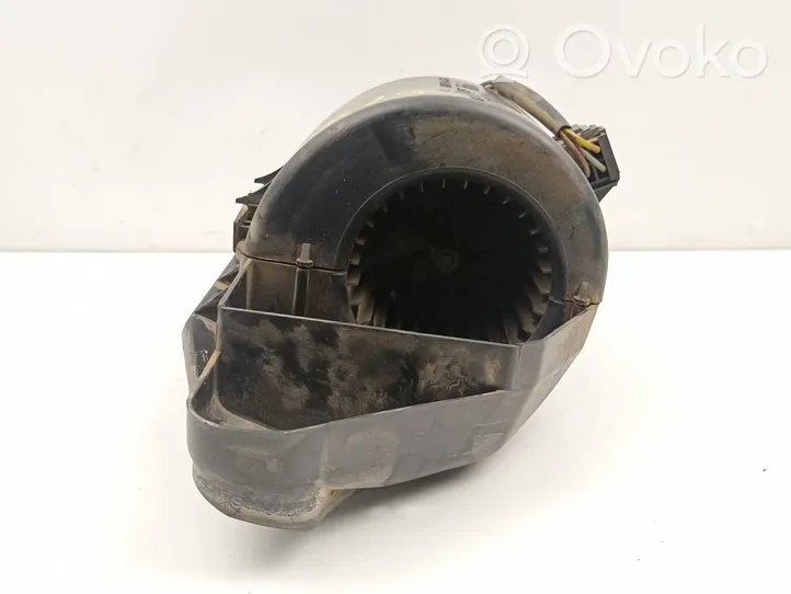 Opel Kadett E Mazā radiatora ventilators 90181609