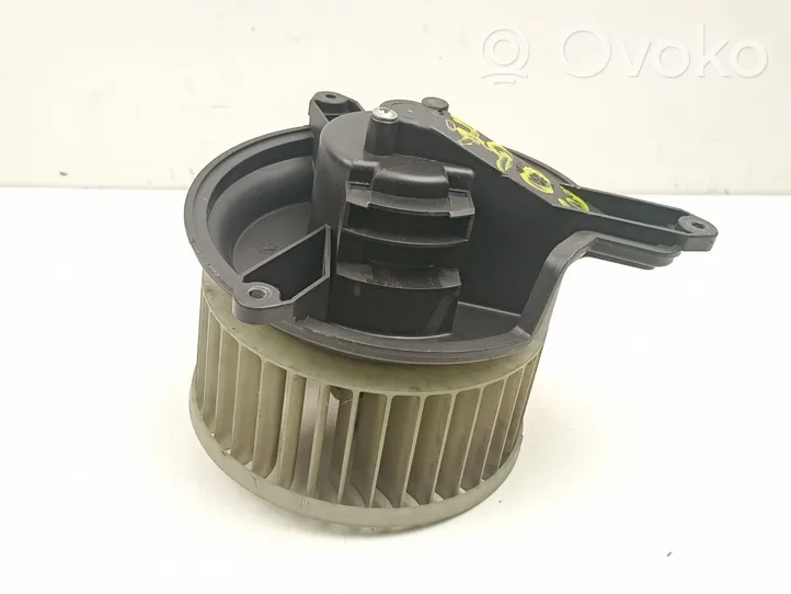 Citroen ZX Pečiuko ventiliatorius/ putikas 644199