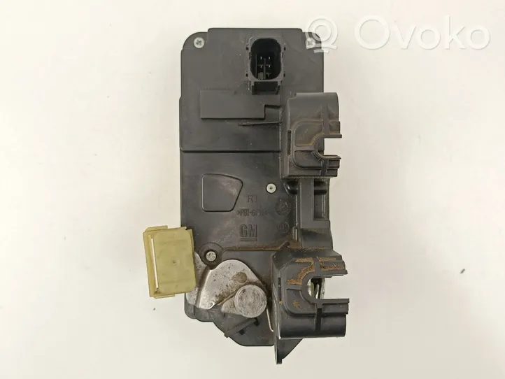 Opel Vectra C Zamek drzwi tylnych 13157759
