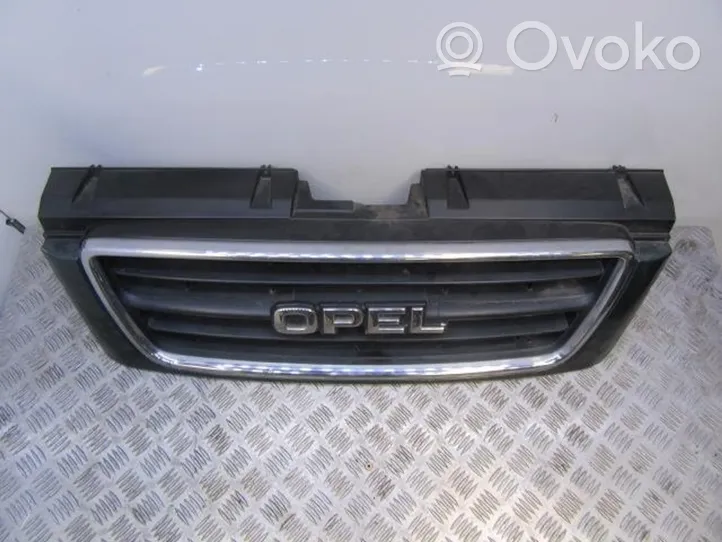 Opel Monterey Griglia anteriore 