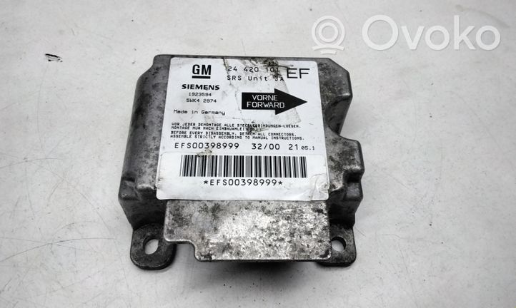 Opel Omega B2 Turvatyynyn ohjainlaite/moduuli 24420101