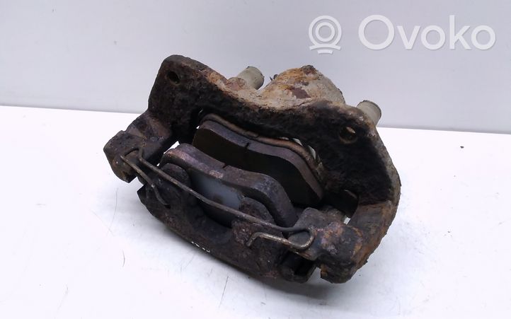 Toyota Avensis T220 Caliper de freno delantero 