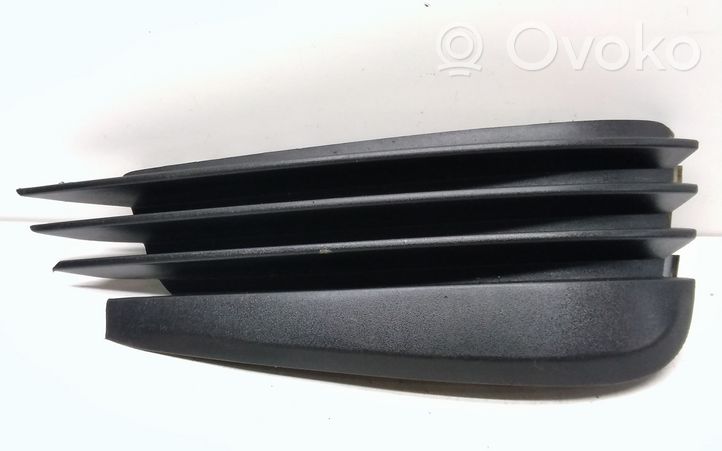 Opel Vectra C Front bumper lower grill 904000010