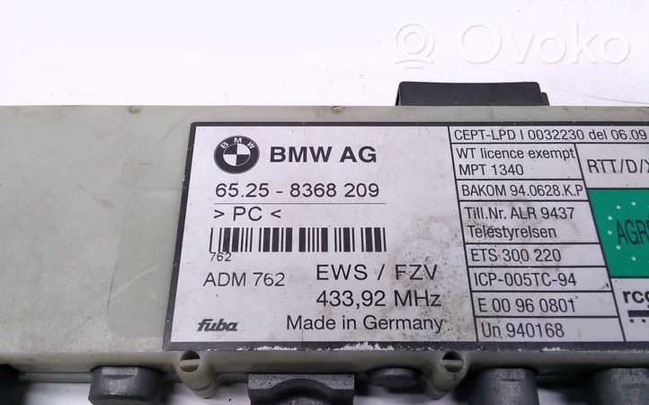 BMW 3 E46 Antenos stiprintuvas 8368209