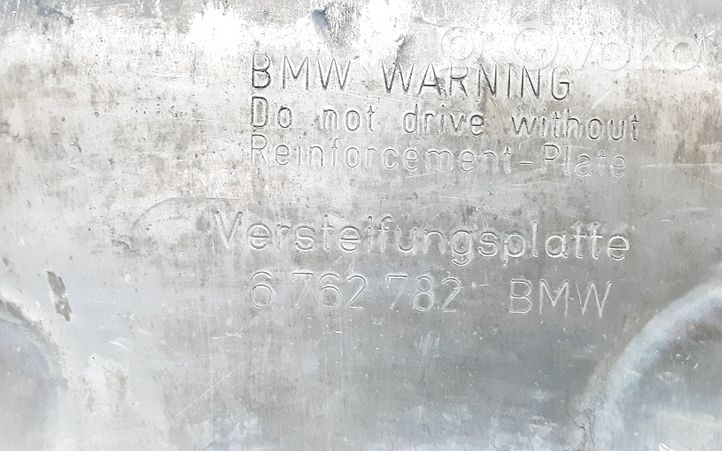BMW 7 E38 Variklio dugno apsauga 6762782