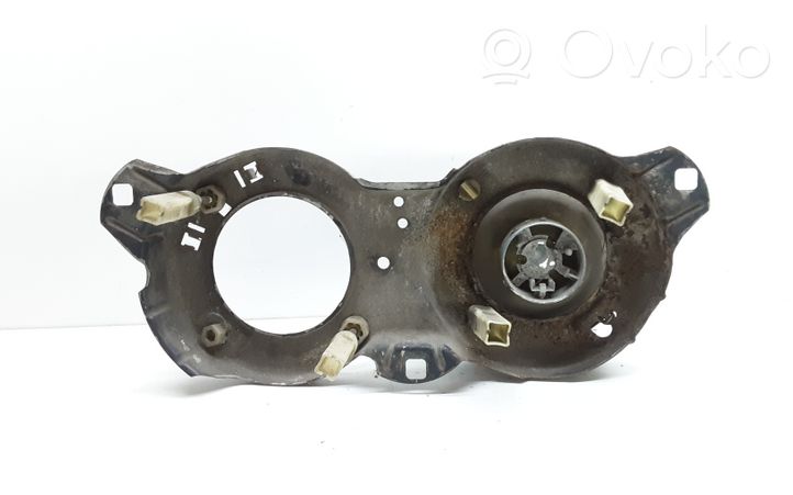 BMW 3 E30 Faro delantero/faro principal 1305601112