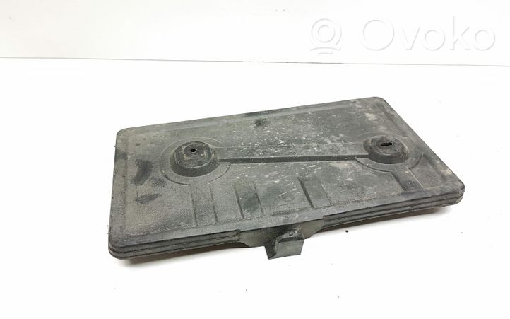 Mazda 6 Boîte de batterie GR1L56041