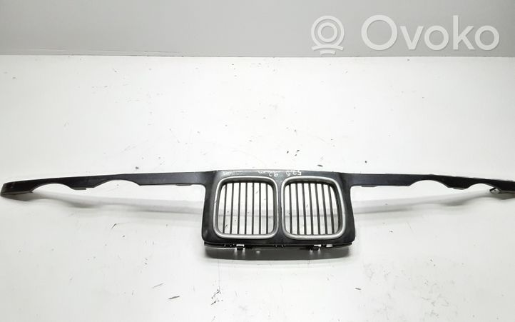 BMW 5 E34 Front bumper upper radiator grill 1973825