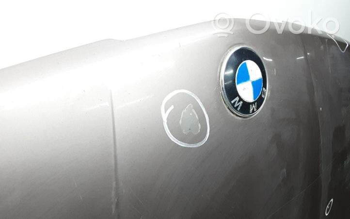 BMW 5 E28 Pokrywa przednia / Maska silnika 1961847