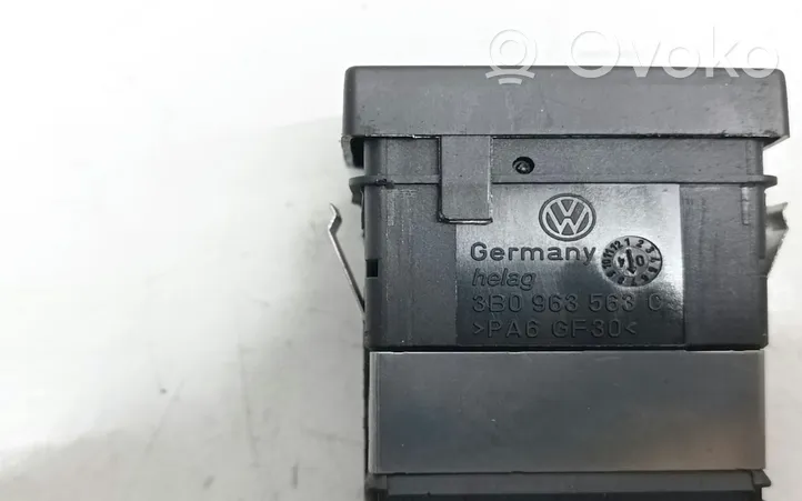 Volkswagen PASSAT B5.5 Interrupteur de siège chauffant 3B0963563C