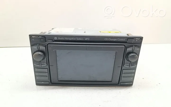 Volkswagen PASSAT B5.5 Panel / Radioodtwarzacz CD/DVD/GPS 3B0035191G