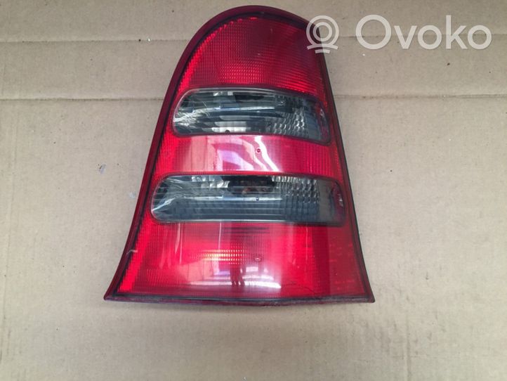 Mercedes-Benz A W168 Lampa tylna 1688203064R