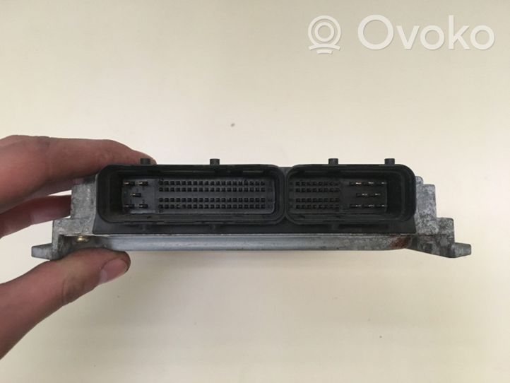 Renault Vel Satis Engine control unit/module 8972406917