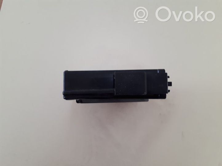 Opel Corsa C Module confort 