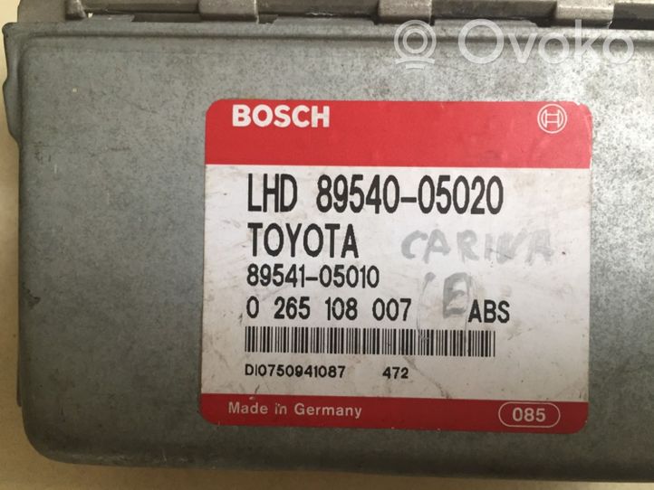 Toyota Carina T190 Dzinēja vadības bloks 8954005020