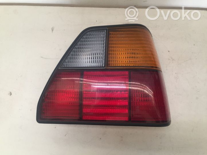 Volkswagen Golf II Lampa tylna 191945112