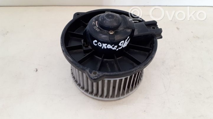 Toyota Corolla E90 Ventola riscaldamento/ventilatore abitacolo 1940000520