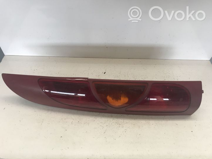 Renault Kangoo I Luci posteriori 22770104