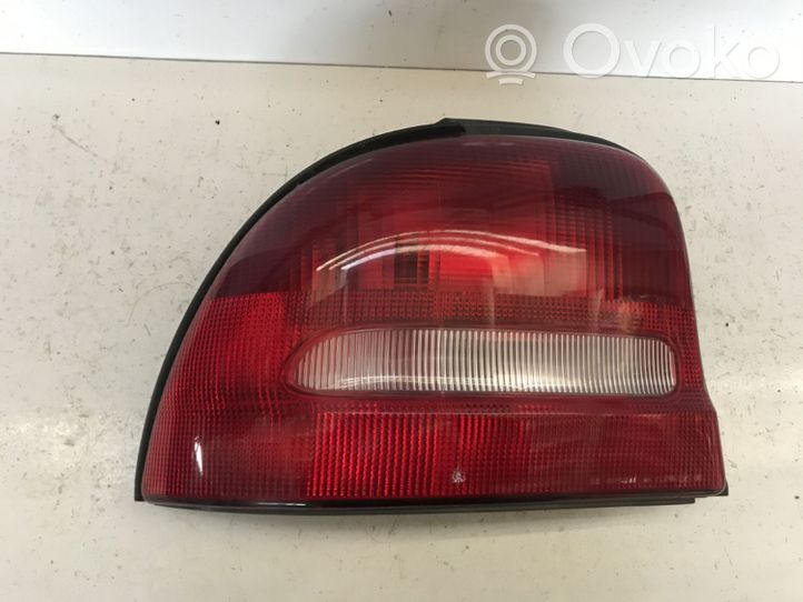 Chrysler Neon I Rear/tail lights 