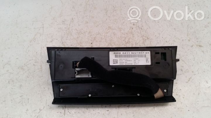 BMW 3 E90 E91 Climate control unit 9221857