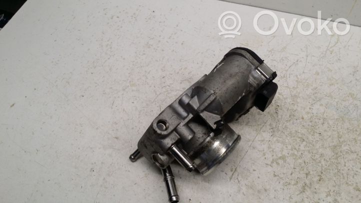 KIA Venga Clapet d'étranglement 351002B150